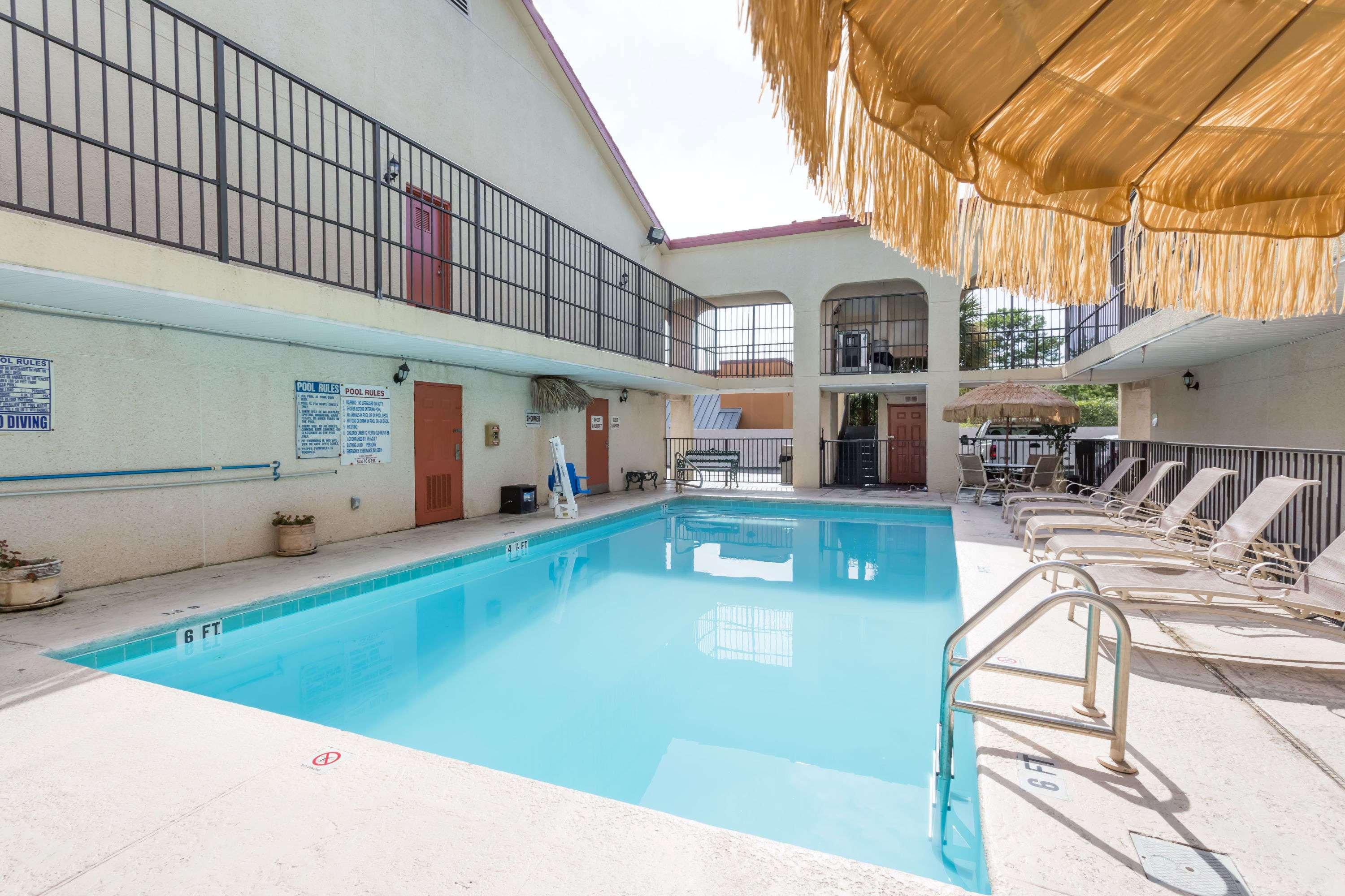 Days Inn By Wyndham Destin Ngoại thất bức ảnh